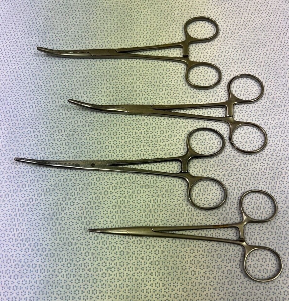 Up-Angled Serrated Forceps — photo 1