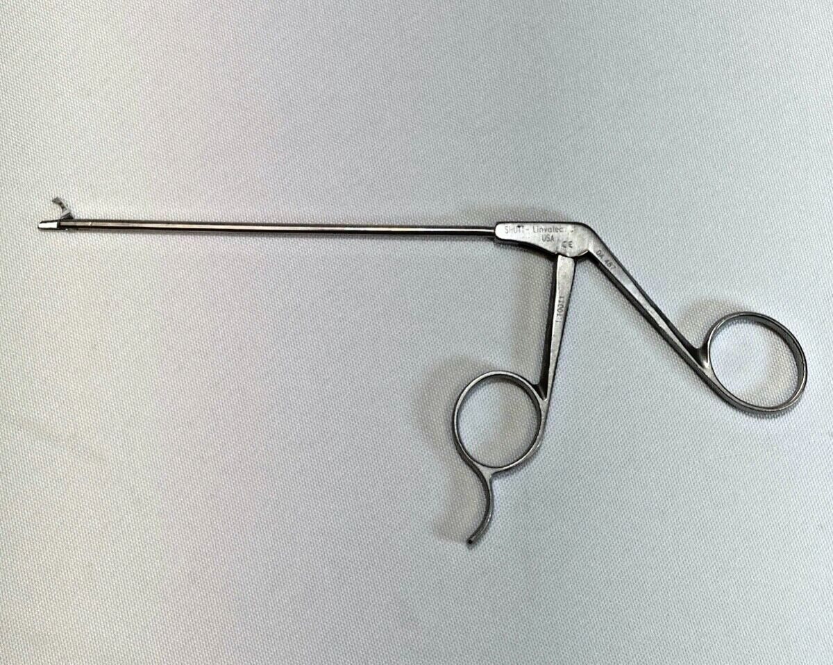 SHUTT-LINVATEC 1.10011 Straight Micro Scissor 3.4mm x 130mm 9.25"