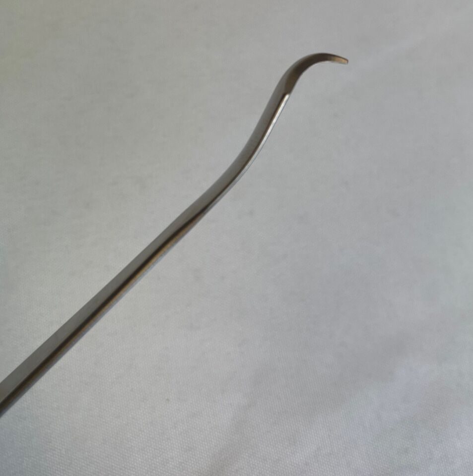 ARTHREX AR-13210 Mini Hohmann Retractor 8mm x 6.5" — photo 7