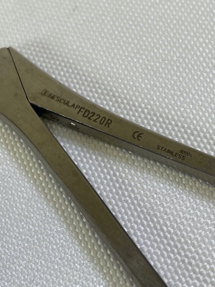 AESCULAP FD220R Fahlbusch Pituitary Horizontal Extra Delicate Micro Scissors — photo 2