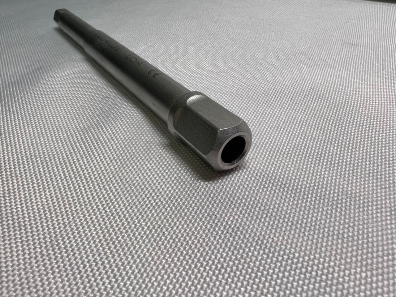 SYNTHES 357.398 Cannulated Shaft w/ 8mm Hex — photo 2
