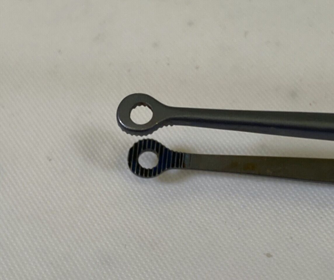 CODMAN 80-1736 Titanium Rhoton Bayonet Tumor Forceps 4mm Ring x 9" — photo 5