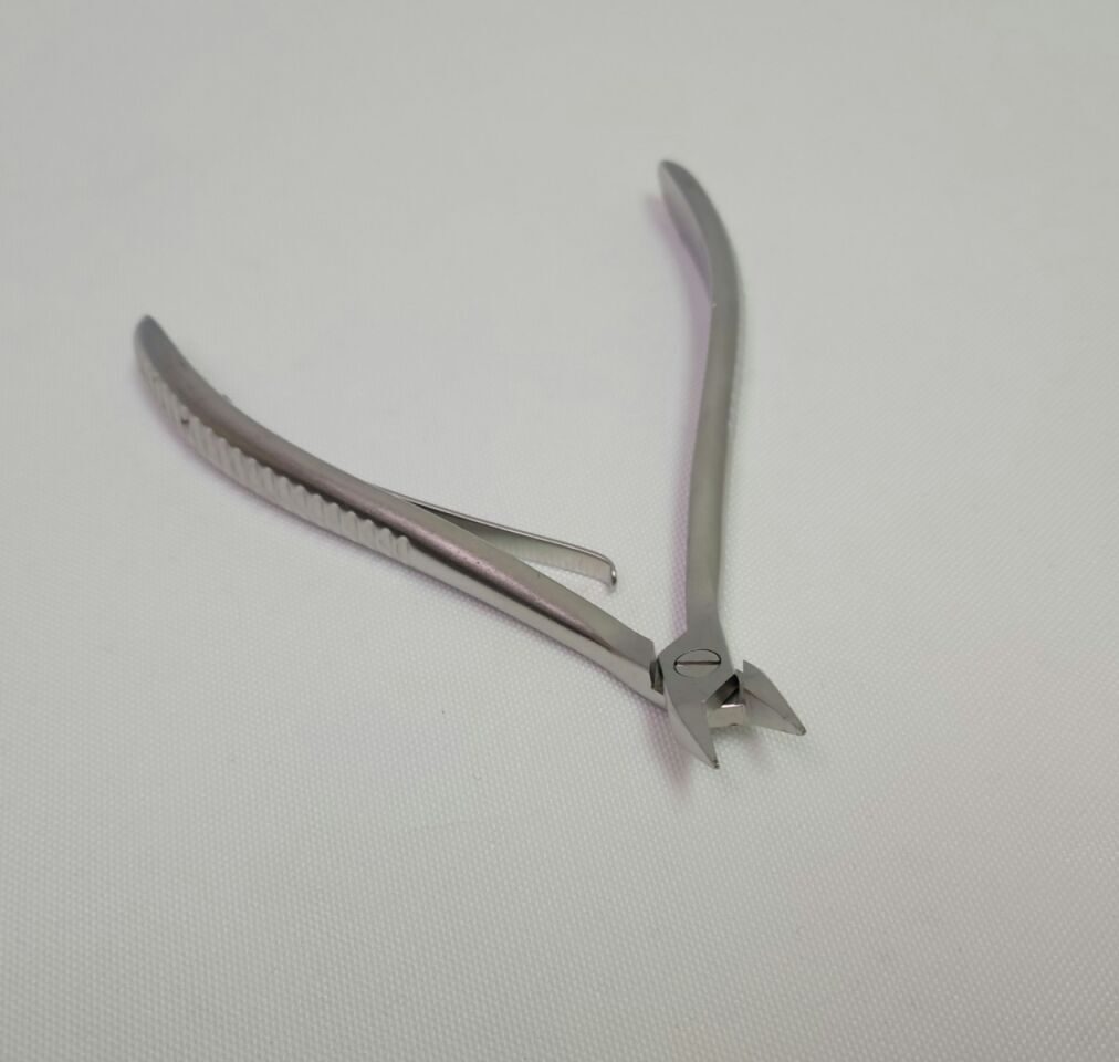 SYNTHES 329.14 Bending Pliers — photo 4