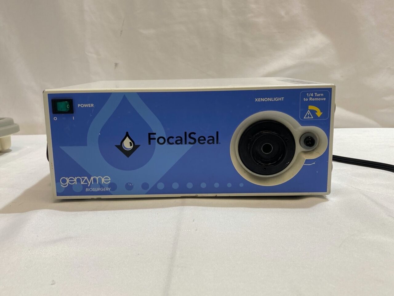 GENZYME Focal Seal LS1000 Light Source — photo 7