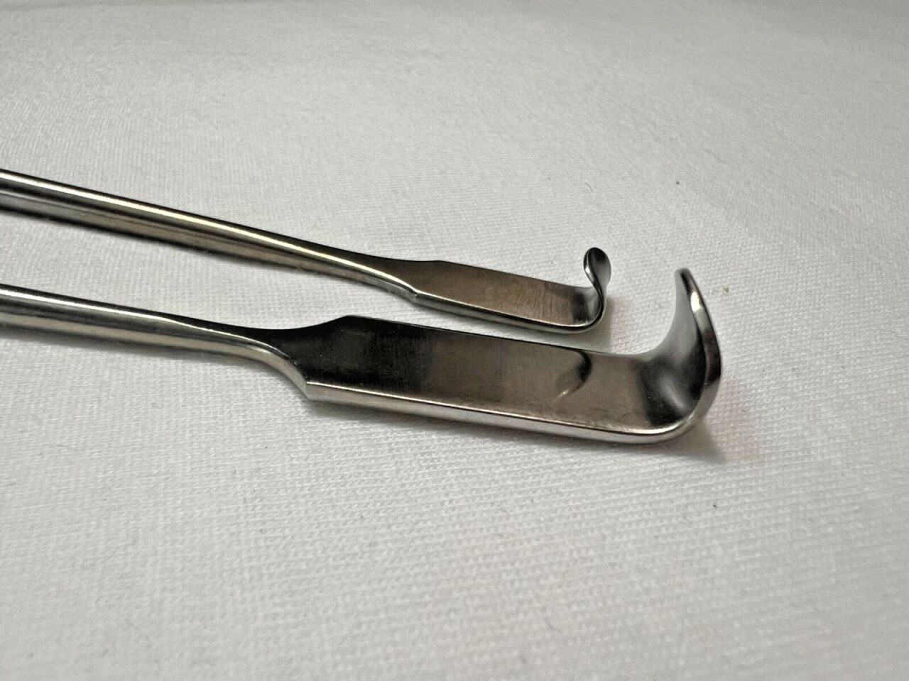 GSOURCE gS 36.6360 gS 36.6362 Scoville Nerve Retractors 8mm 13mm Set of 2 — photo 3