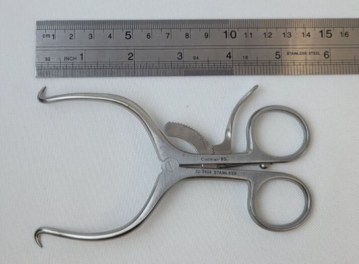 CODMAN 32-3604 Pediatric Gelpi Retractor, 5-1/2" Orthopedic — photo 9