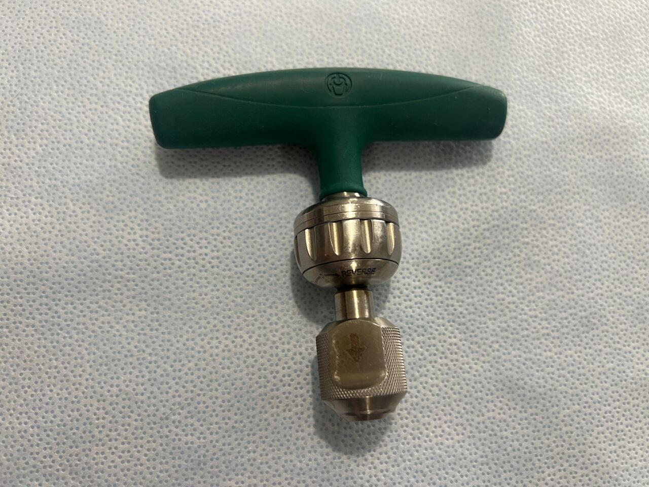 SYNTHES 03.632.090 T-Handle w/ 6mm Hexagonal Ratchet Wrench