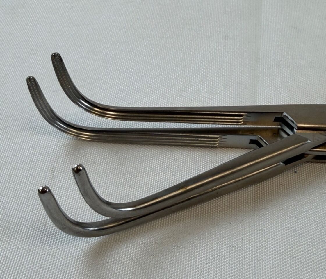 PILLING WECK 496110 Lahey Dissecting Forceps Strong Curve Serrated Jaws — photo 6