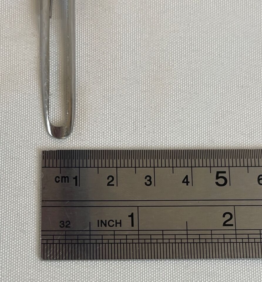 HEYER-SCHULTE 790-1124 Lighted Small Nasal Retractor 1.5" Fenestrated Blade — photo 9