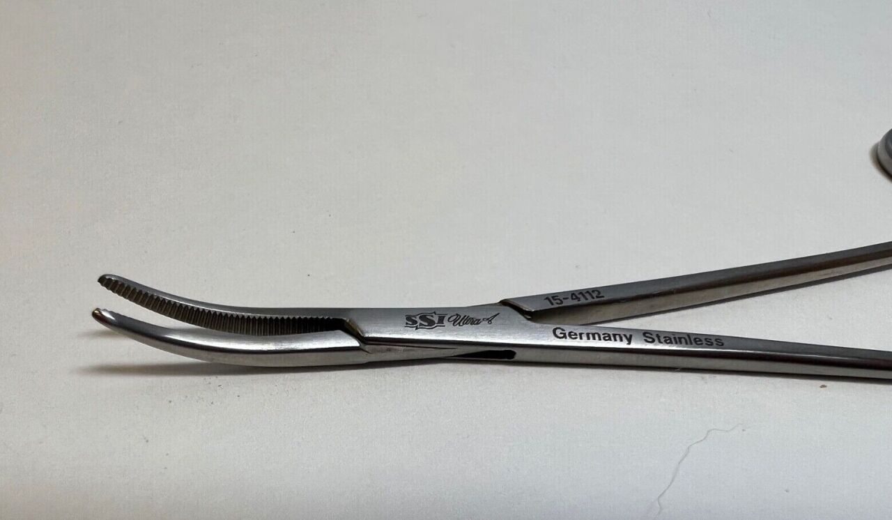 PILLING  KONIG  SSI  Lot of 5 Mosquito Micro Forceps Curved Serrated Jaws — photo 2