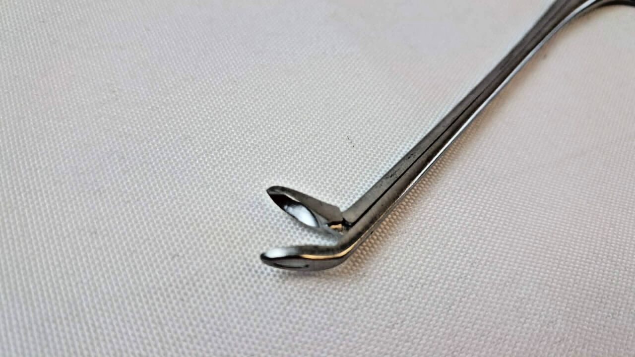 JARIT 440-130 Blakesley Nasal Forceps 4.5" Up-Angled Size 0 ENT — photo 4