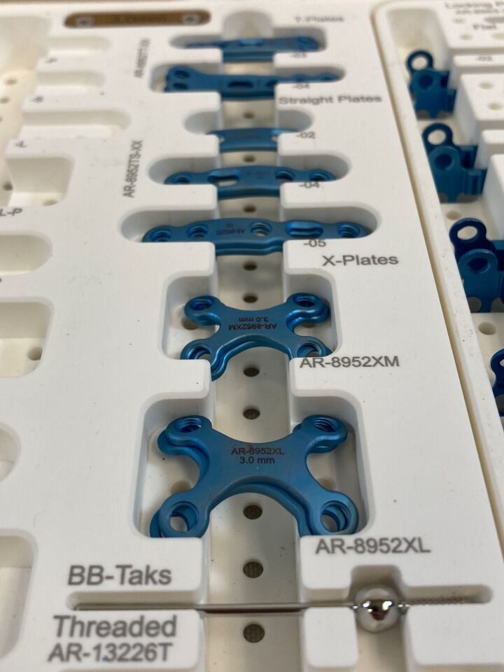 ARTHREX AR-8950C-06  Comprehensive Fixation System Plate Caddy — photo 3