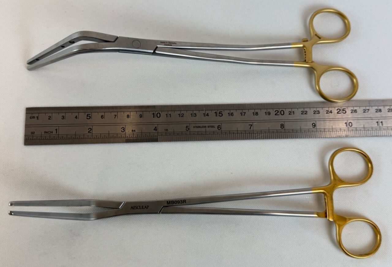 AESCULAP MB093R Fogarty Atraumatic Vascular Clamps Hydragrip Angled 8.5" — photo 7