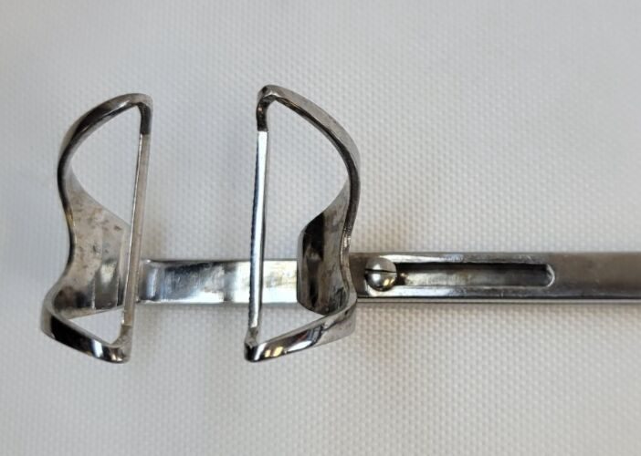 SKLAR LG Adjustable Bone Clamp 2 x 2 Prong Jaw 8" Lowman-Hoglund Bone Clamp — photo 4