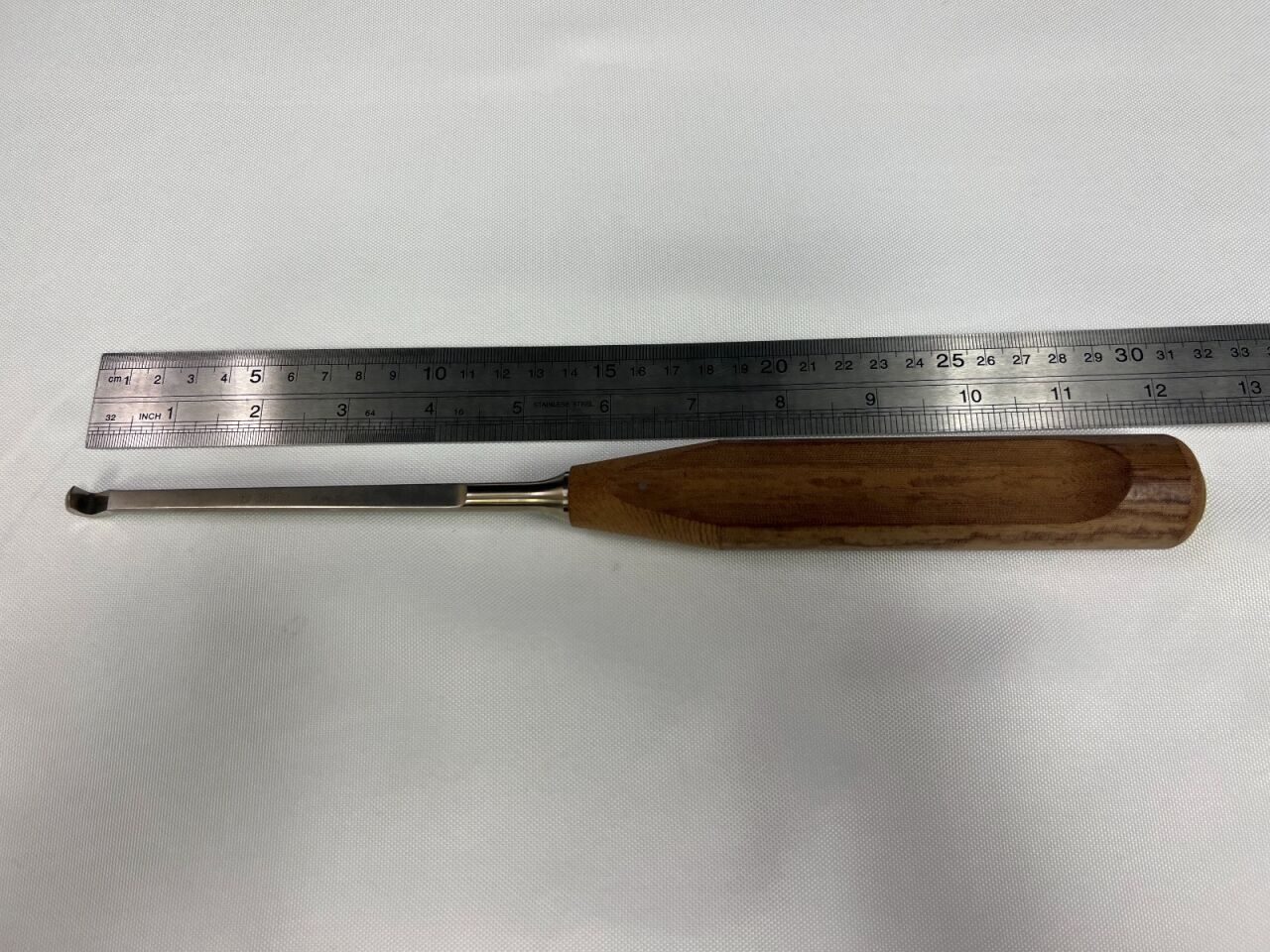 SYNTHES Lamina 88.52  Finder — photo 3