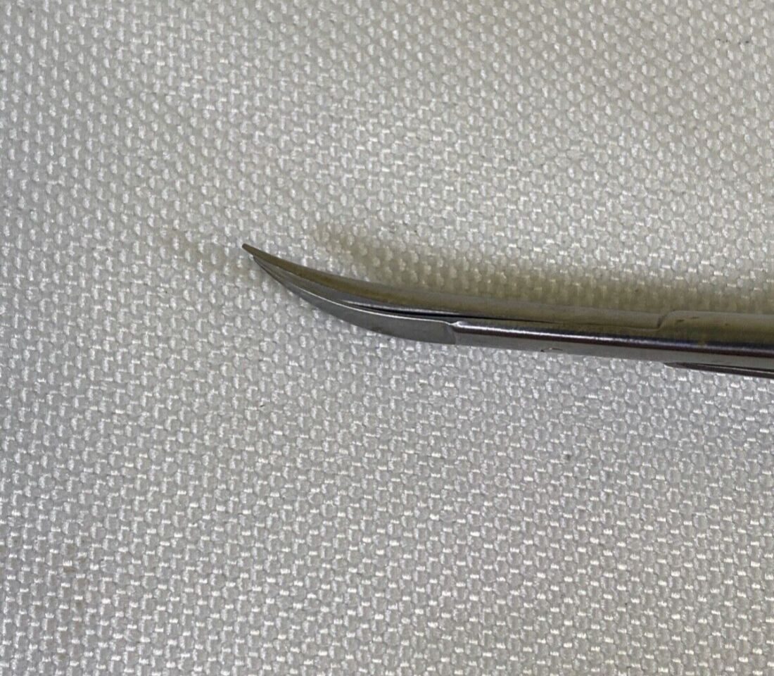 AESCULAP FD061R Micro Form Curved Up Neuro Scissors 120mm Shaft 245mm Length — photo 4