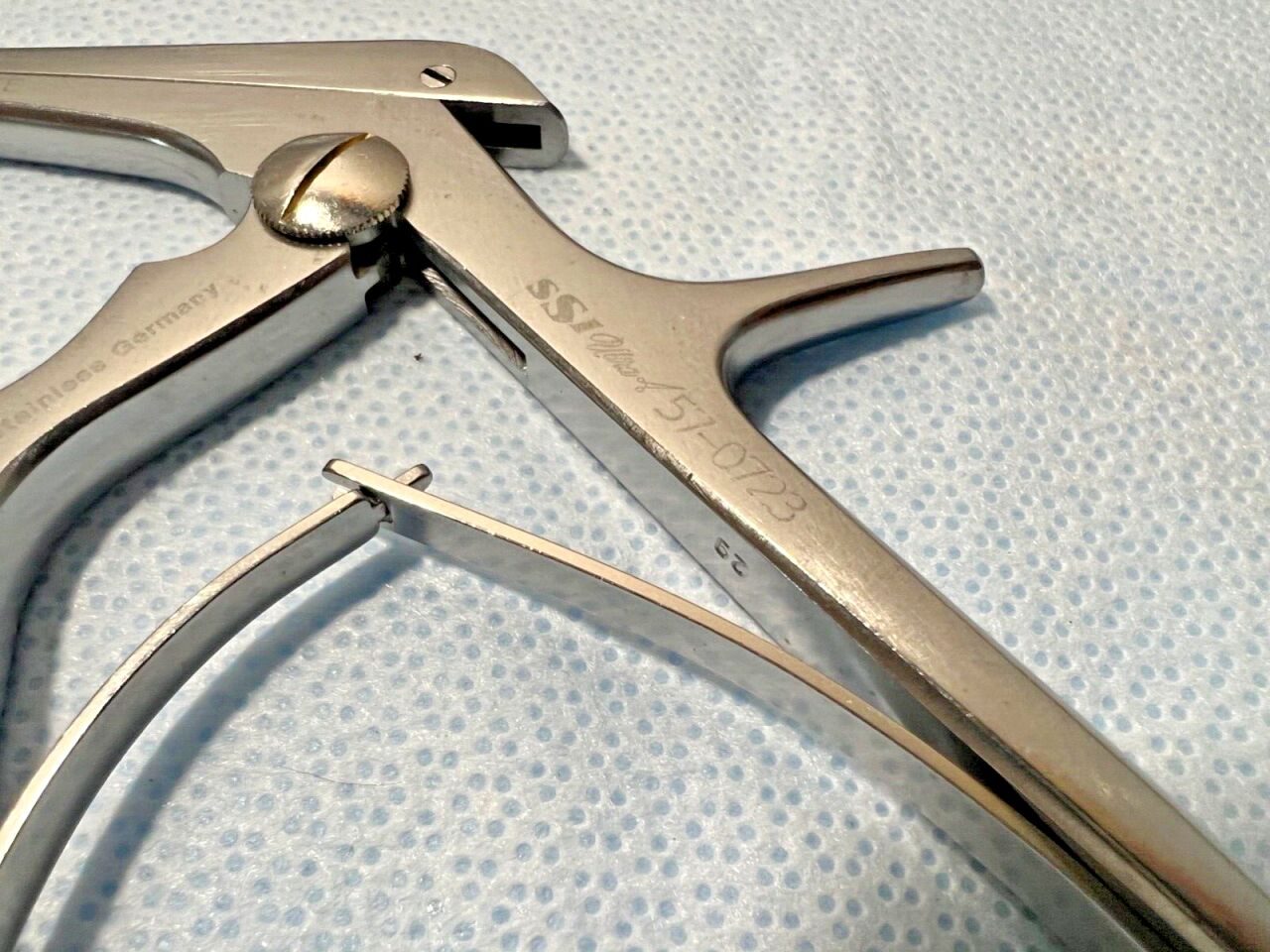 SSI ULTRA 57-0723 Kerrison Rongeur 3mm X 40deg UpBite Neurology Spine — photo 2