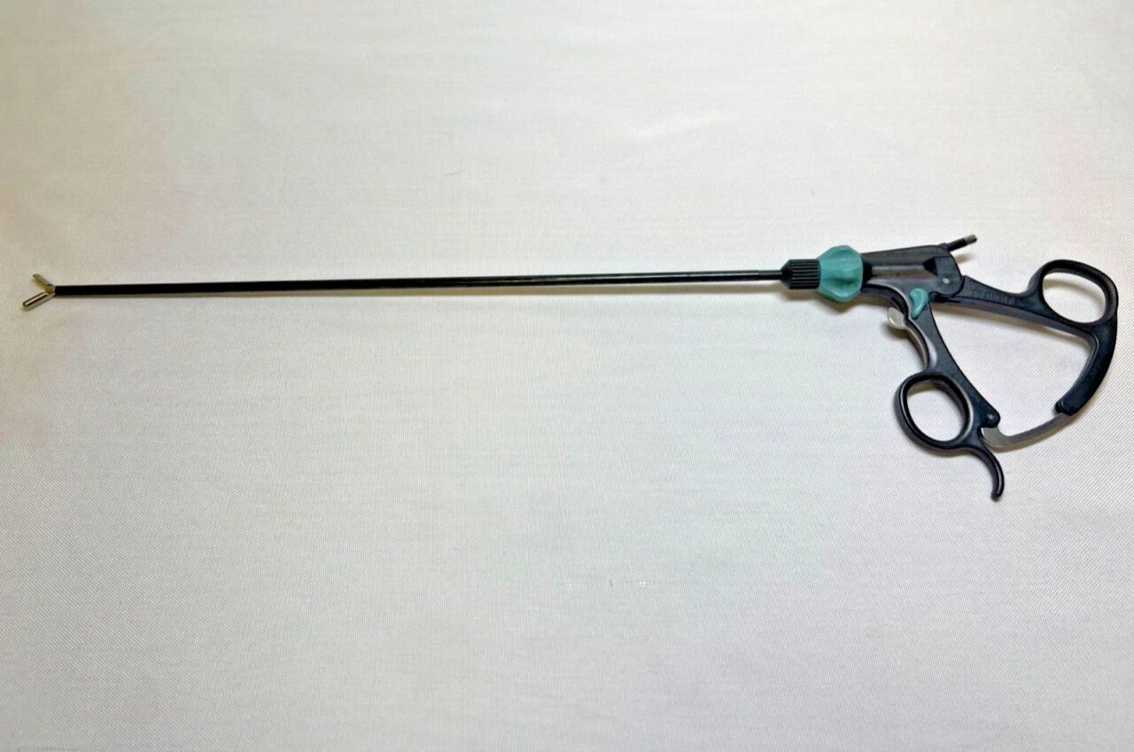R. WOLF 8393.0004 Laparoscopic Ratcheting Monopolar DA 5mm Cup Grasping Forcep