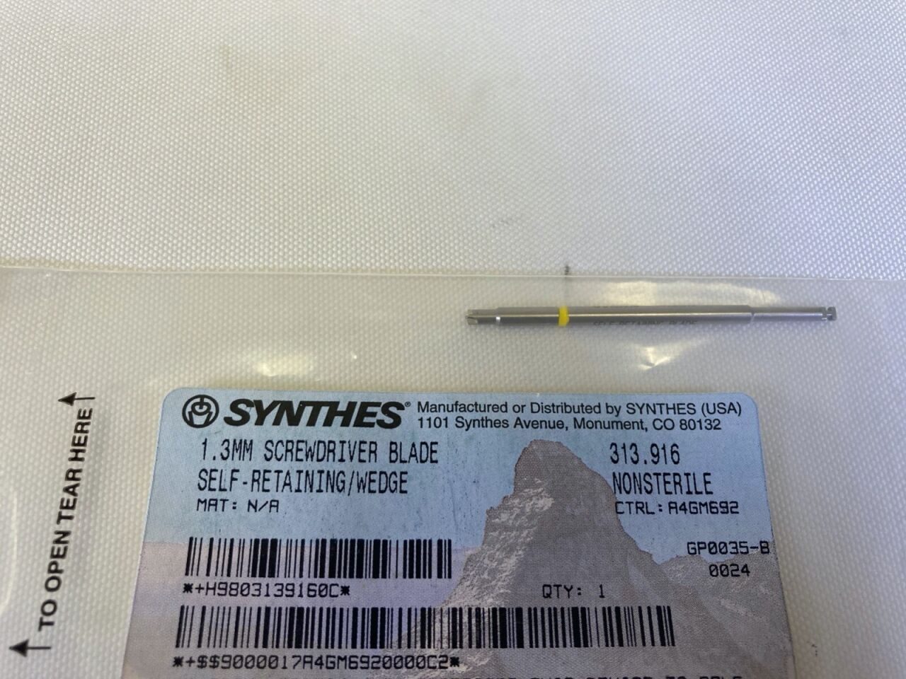 SYNTHES 313.916 1.3mm Self-Retaining Wedge Cruciform Screwdriver Blade Mini Q/C — photo 1
