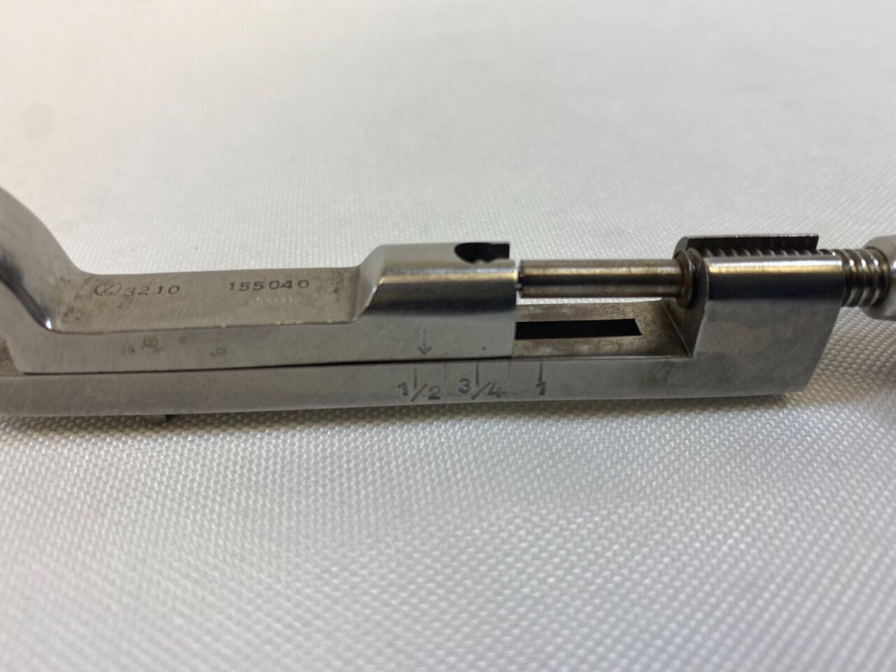 ZIMMER 3210 Lowman Bone Clamp — photo 5