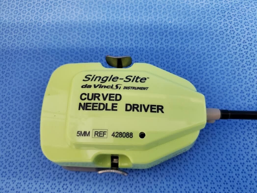INTUITIVE SURGICAL 428088 Single Site 5mm Curved Needle Driver — photo 2