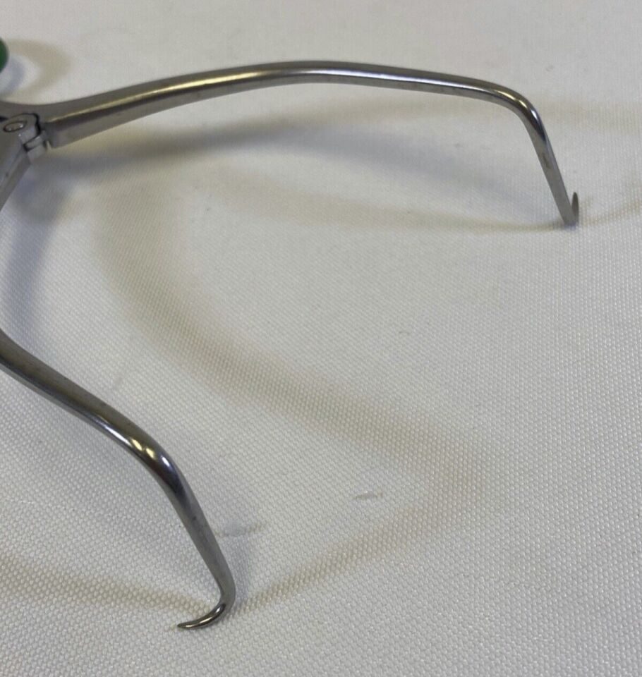 AESCULAP BV997R Angled Gelpi Retractor 70deg 1" Angled Shanks 175mm — photo 4
