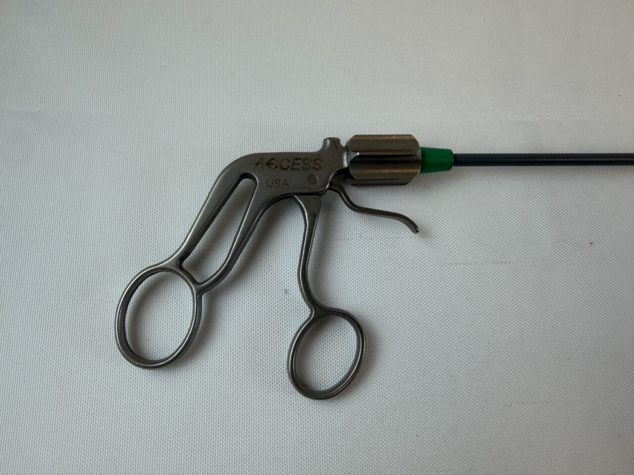 ACCESS 32-5103 Laparoscopic Grasping Forcep 5mm 32cm Allis Lock Handle Flush Port — photo 4