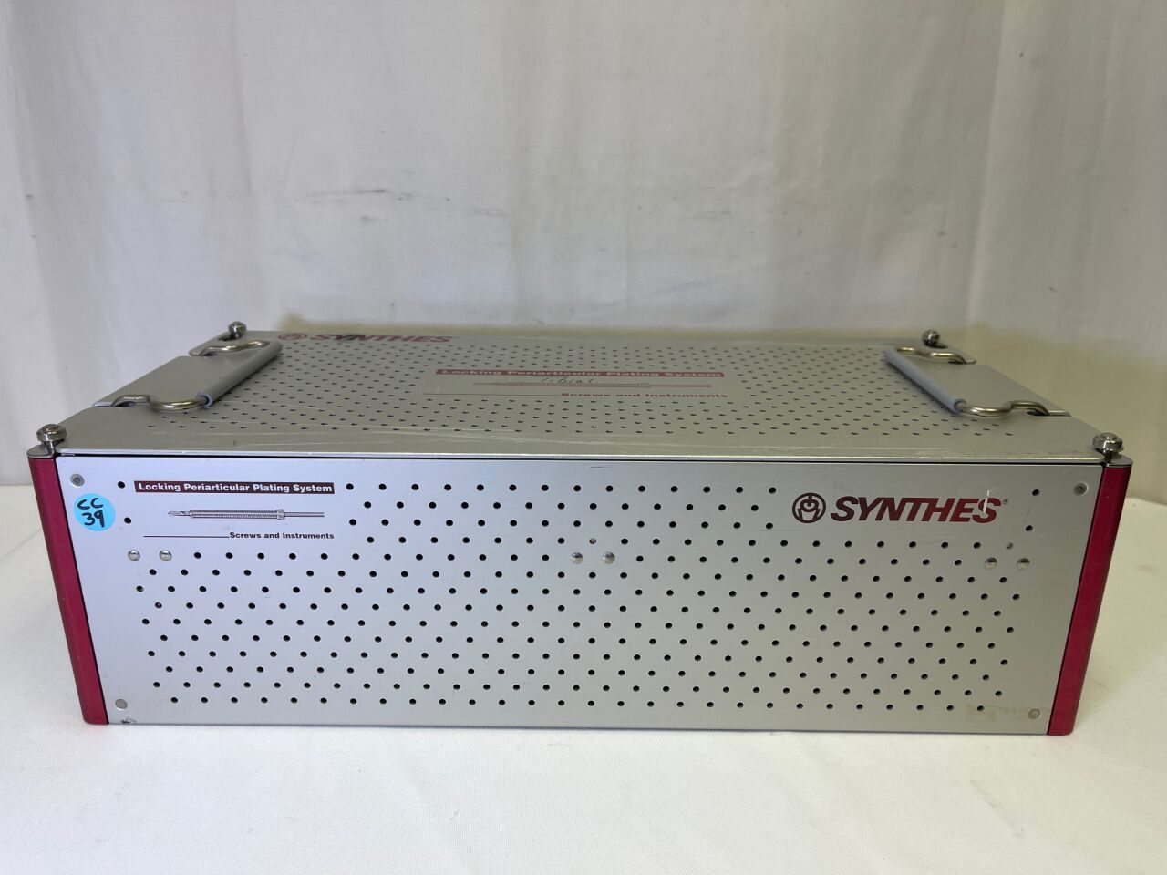 SYNTHES  Locking Periarticular Plating System Screws & Instruments — photo 8