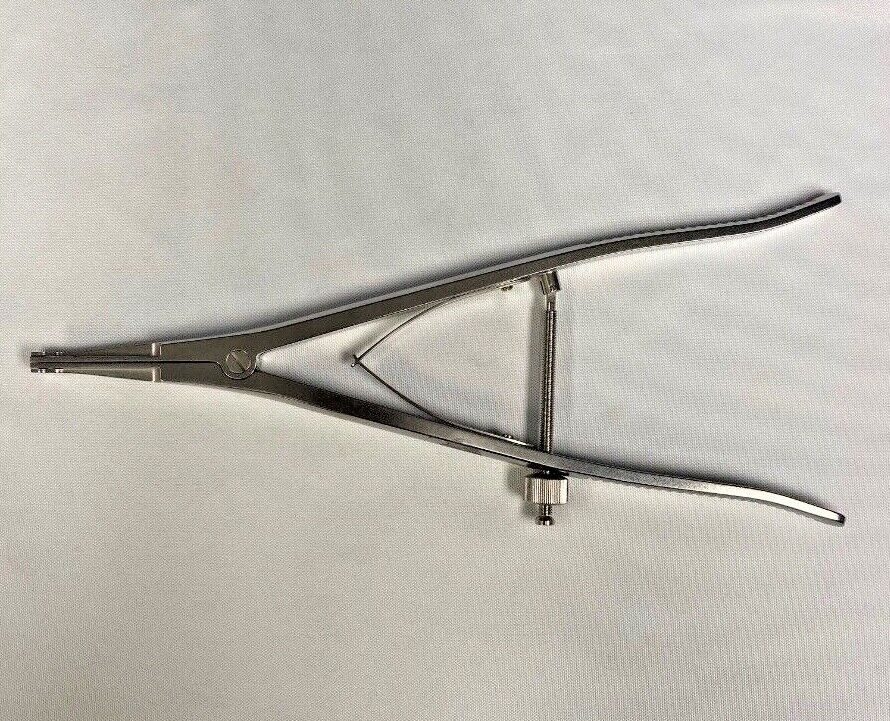SYNTHES 388.40 US123 USS Straight Distraction Forceps