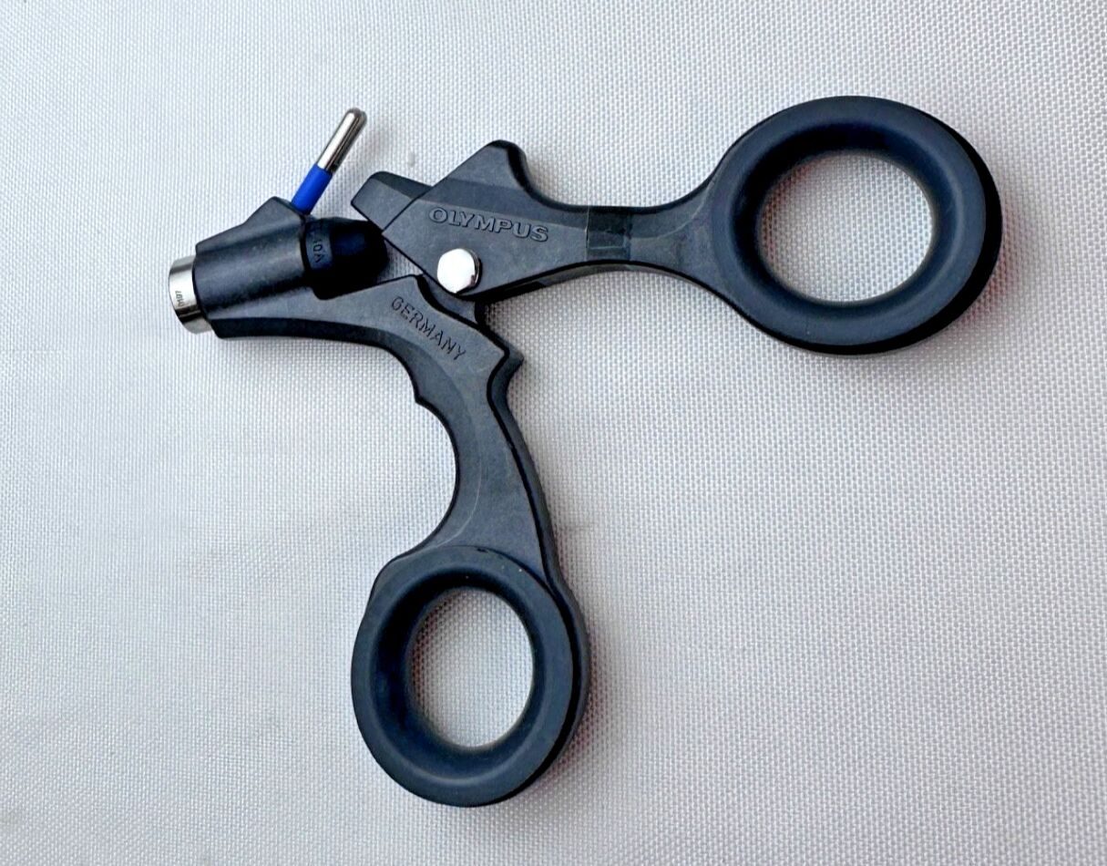 OLYMPUS A60201A Laparoscopic Monopolar Ergo S Handle — photo 2