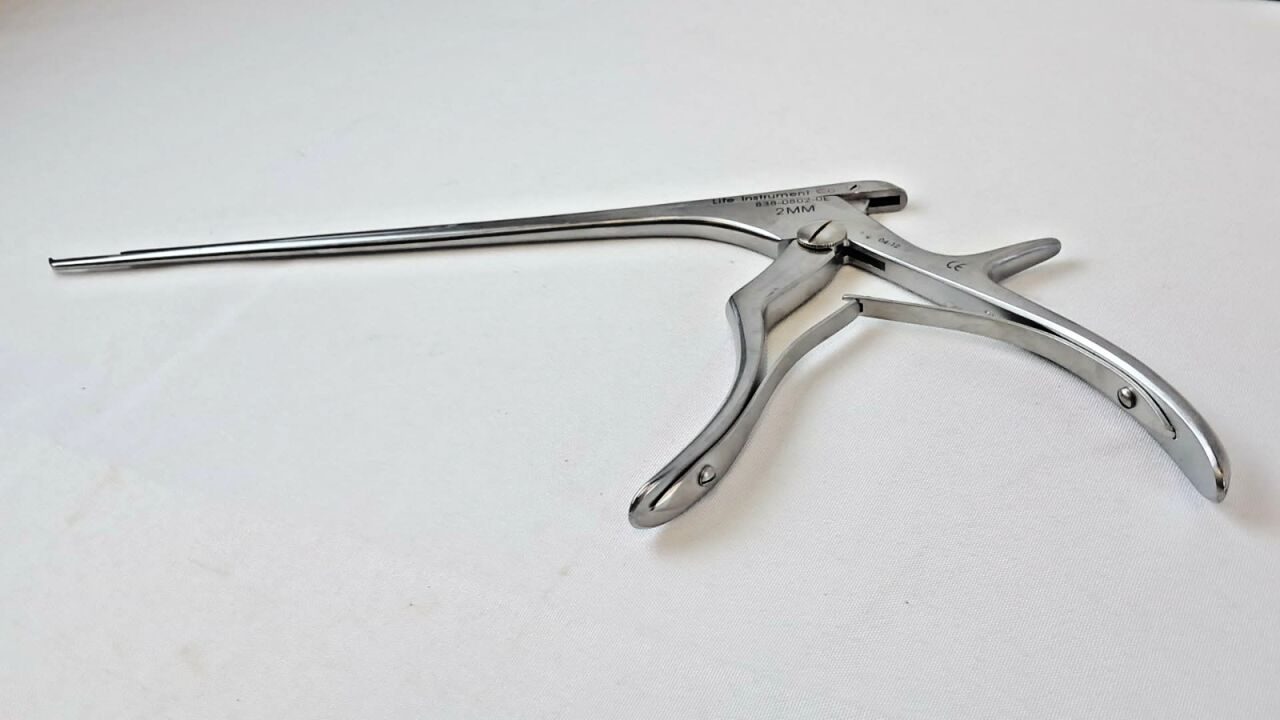LIFE INSTRUMENT 838-0802-0E 2mm Kerrison Bone Punch Wide Opening w/ Ejector