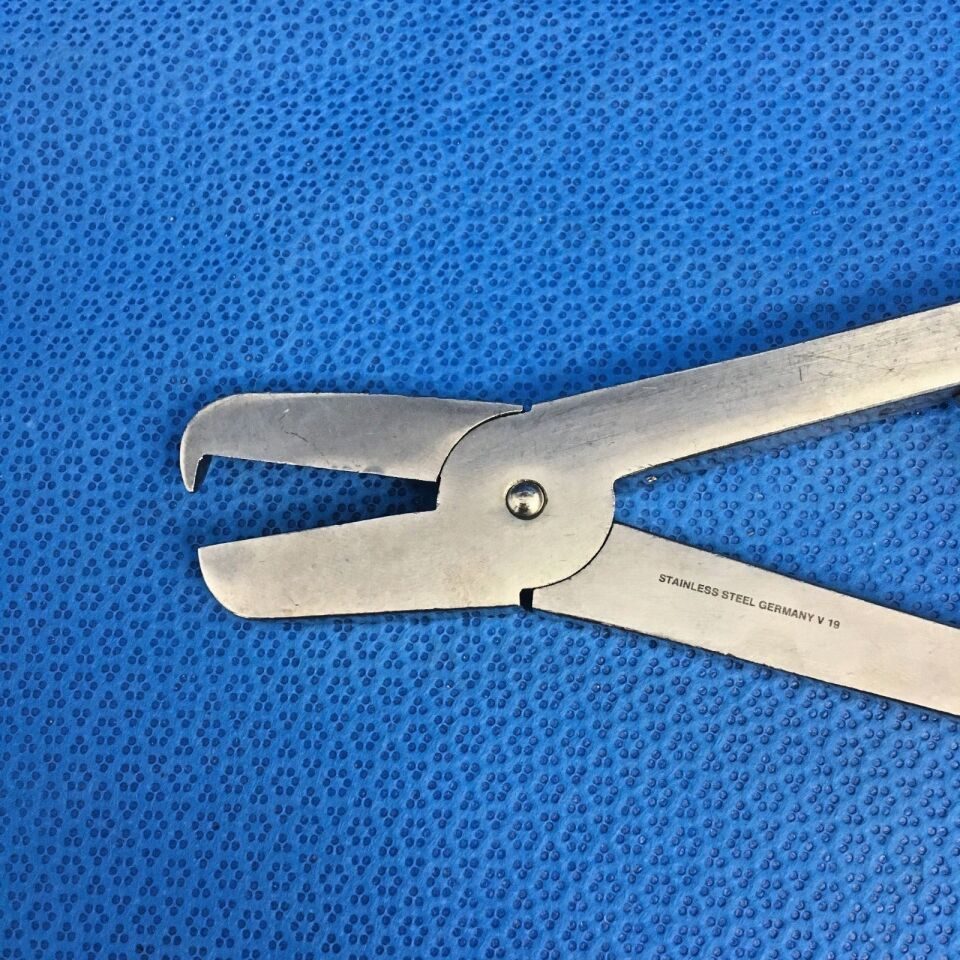 MEDICON 54.12.52 Coryloss Bethune Rib Shears Left 30cm — photo 2
