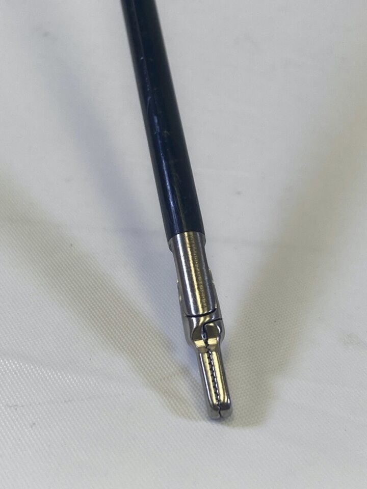 SYMMETRY SURGICAL 90-1040 Monopolar Insulated 5mm x 33cm Duckbill Grasping Forceps — photo 6
