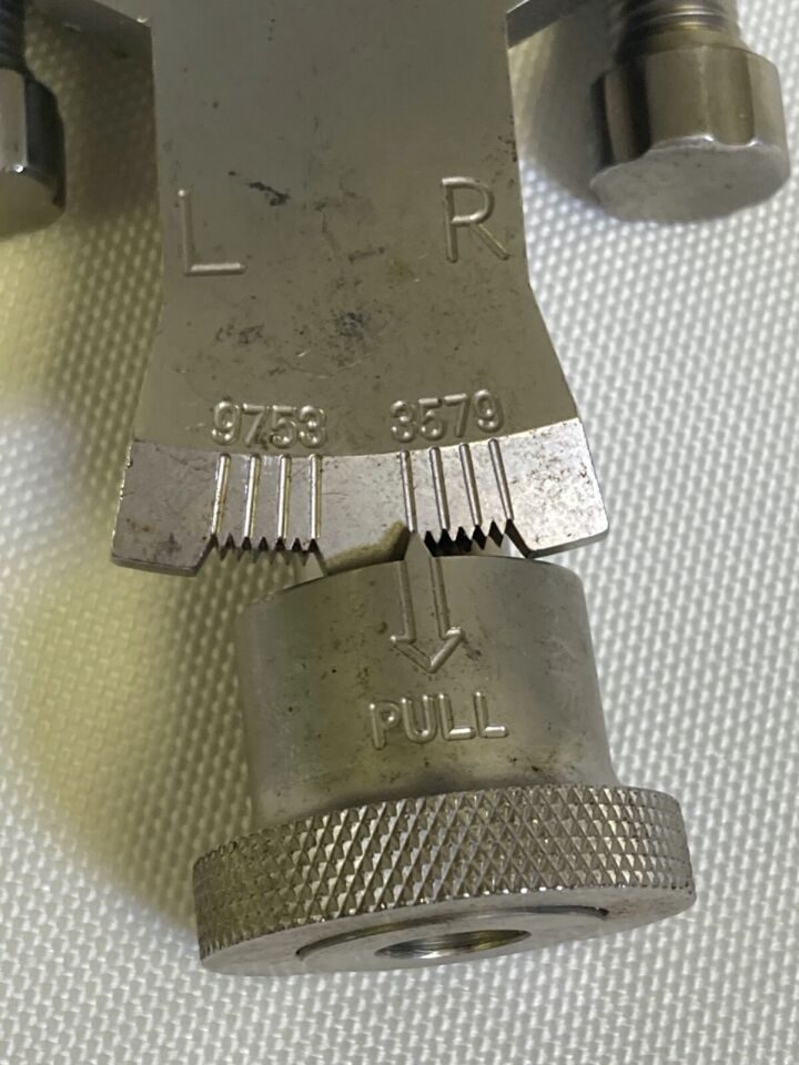 STRYKER 8000-1000 Triathlon L/R Cutting Guide — photo 4
