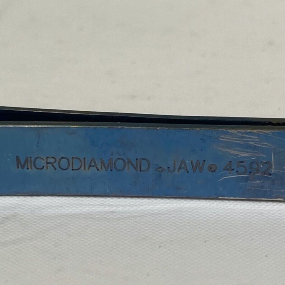 SNOWDEN-PENCER 32-4592 Micro Diamond Lite Titanium Forceps Curved Tip 21cm — photo 2