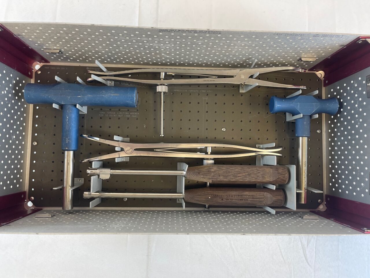 SYNTHES  Small Stature USS Rod Instruments Set — photo 2