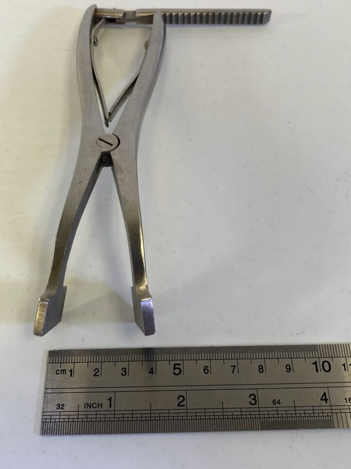 LOMBARDI 22mm x 12mm 7" w/ Ratchet Femoral Tibial Spreader Grooved Pads — photo 10
