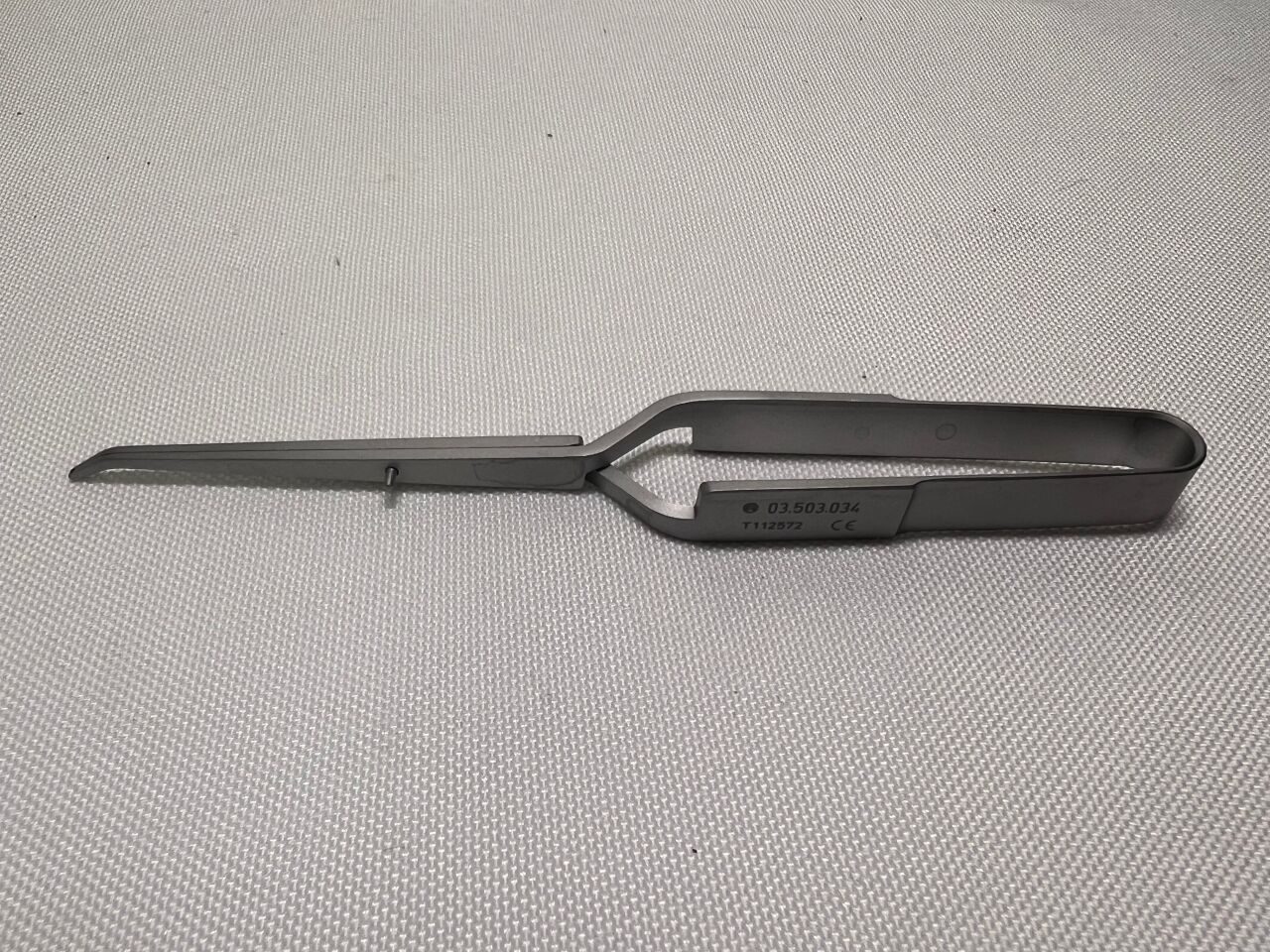 SYNTHES 03.503.034 Long Mini Plate Holder