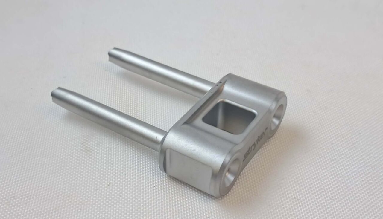 STRYKER 700000357480 Mako Crest Drill Guide — photo 1