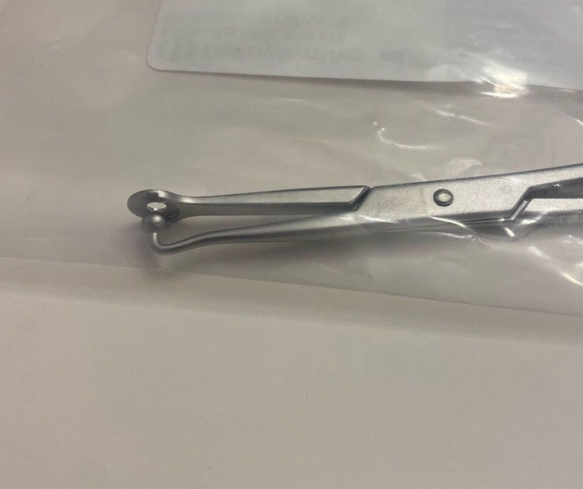 SYNTHES 03.503.062 MatrixMANDIBLE Introducing Forceps — photo 2