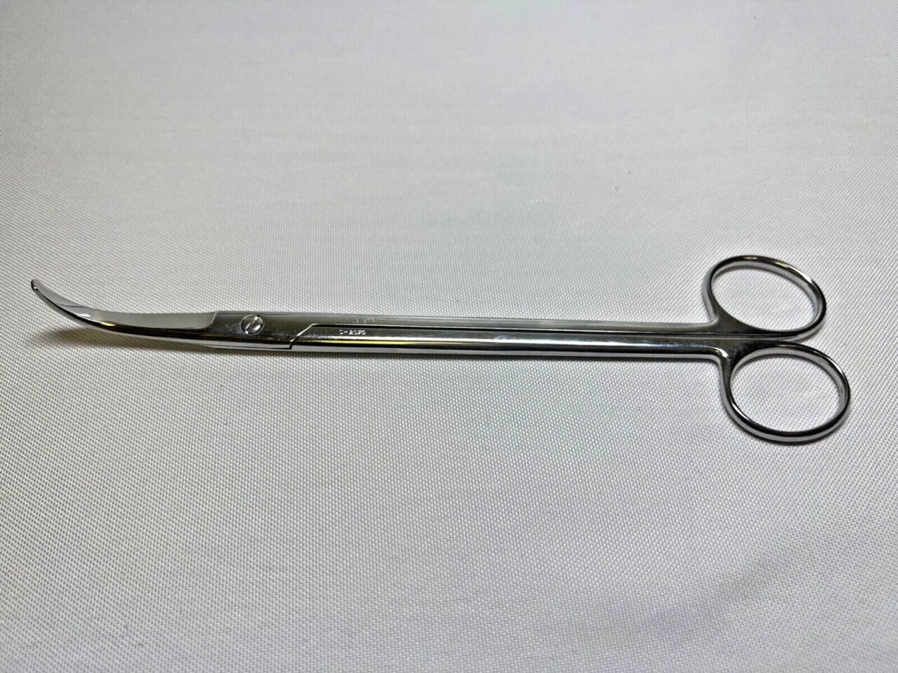 V. MUELLER CH2070 8-1/2" Curved Jorgenson Vascular Scissors — photo 1