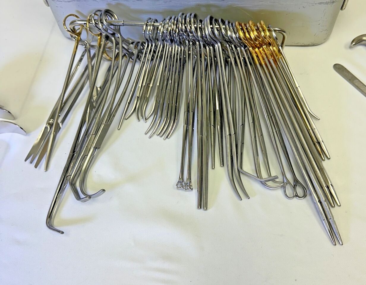 VARIOUS  V.Mueller Codman Symmetry Gastric Open Roux-en-Y (RNY) Instrument Set — photo 2