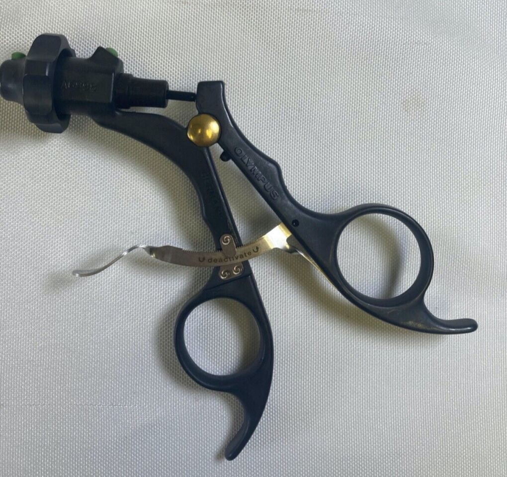 OLYMPUS A6998 Laparoscopic 5mm x 34cm Double Action Ratcheting Cupped Grasper — photo 3