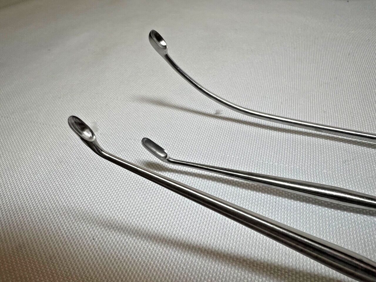 INVOTEC 506001 518103 Set Of 3 ENT Curved Curettes — photo 4