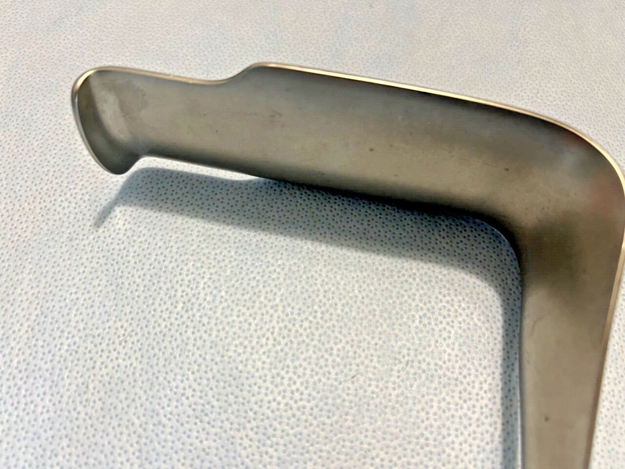 AESCULAP BT670R Pelvis Retractor 60mm X 11-1/2" — photo 2