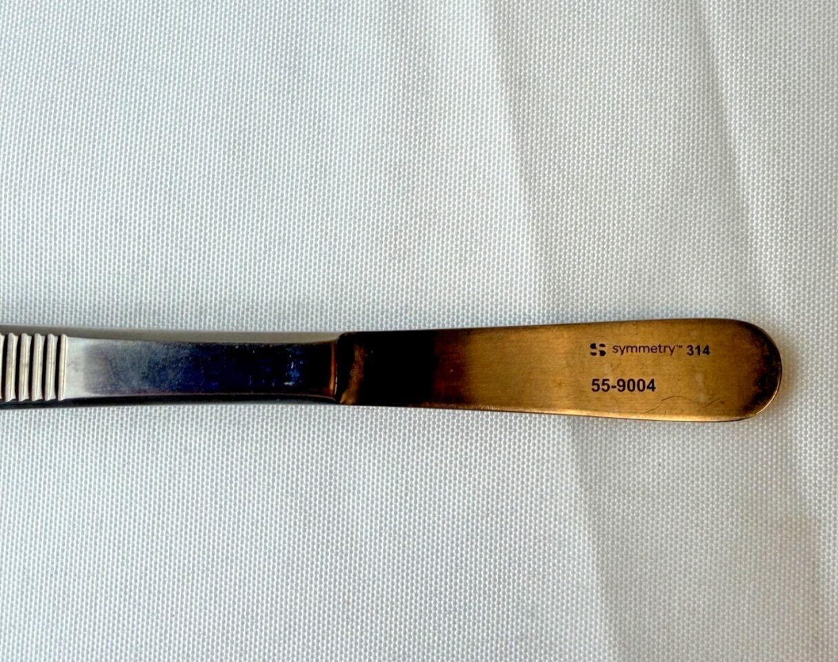 SSI ULTRA SYMMETRY 55-9004 Gerald Dressing Forceps Serrated 9-1/4" — photo 2