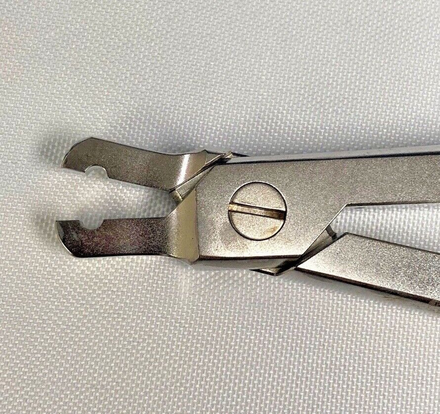 SYNTHES 388.45 USS Bar Holding Forceps For 3.5mm Bar — photo 2