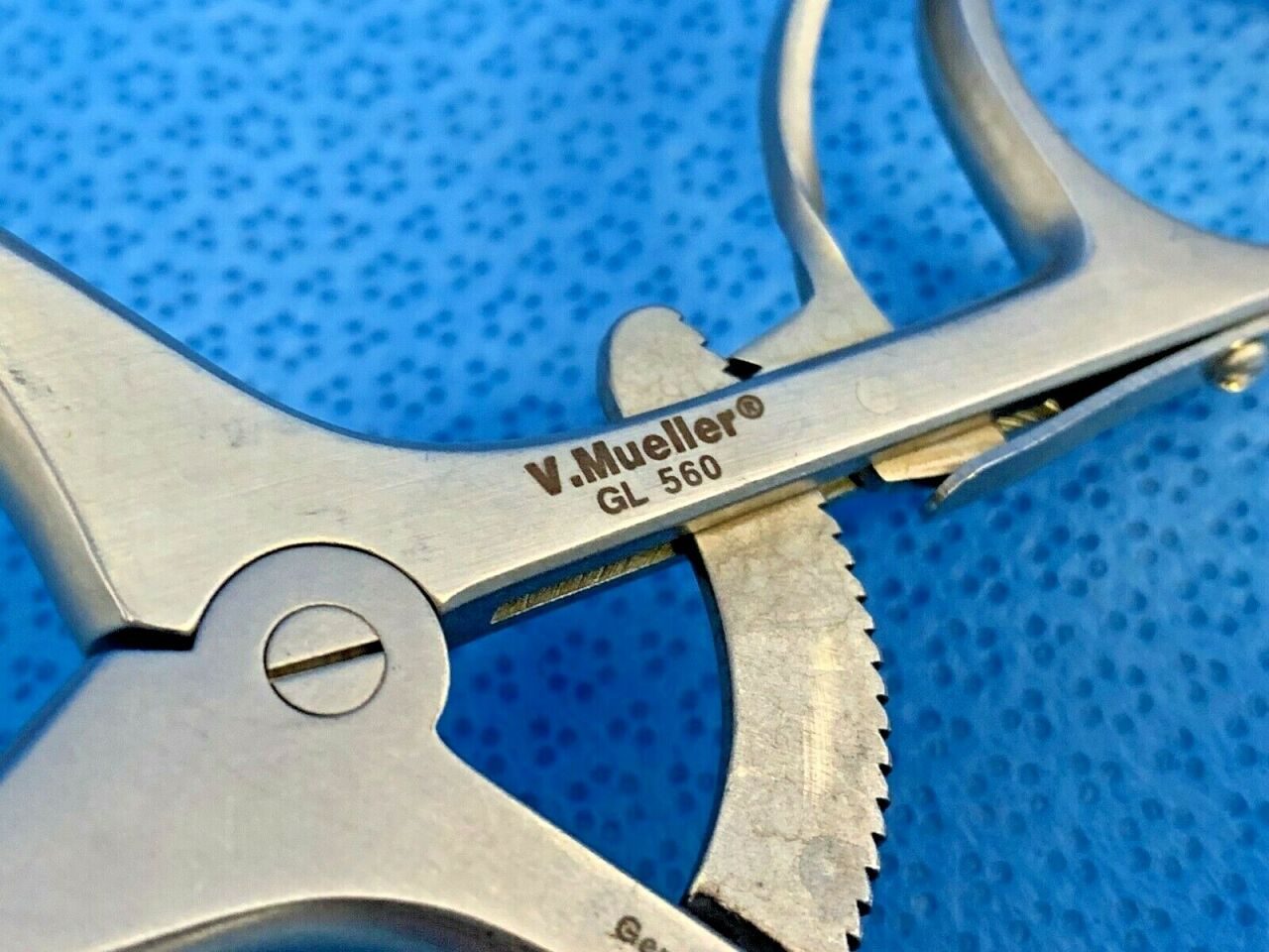 V. MUELLER GL560 Rigby Vaginal Retractor Self Retaining Blunt Blades 7.5" — photo 3