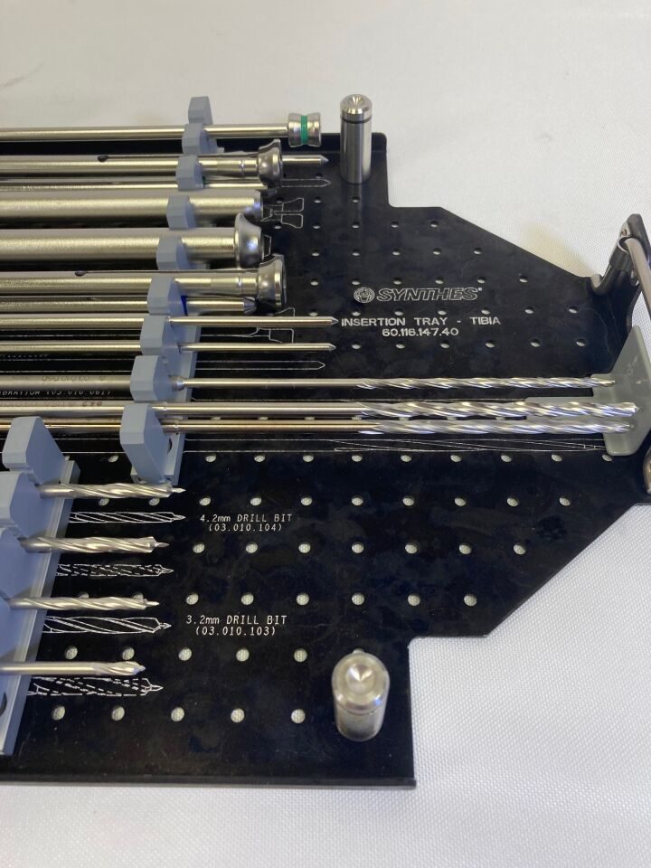 SYNTHES 01.116.040 & 01.116.047 Ti Cannulated Tibial Nail-EX Opening & Insertion Instrument Sets — photo 6