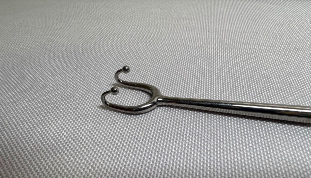 V. MUELLER RH1190 Fomon Nostril Elevator Retractor, 2 Prong, 13mm Wide — photo 2